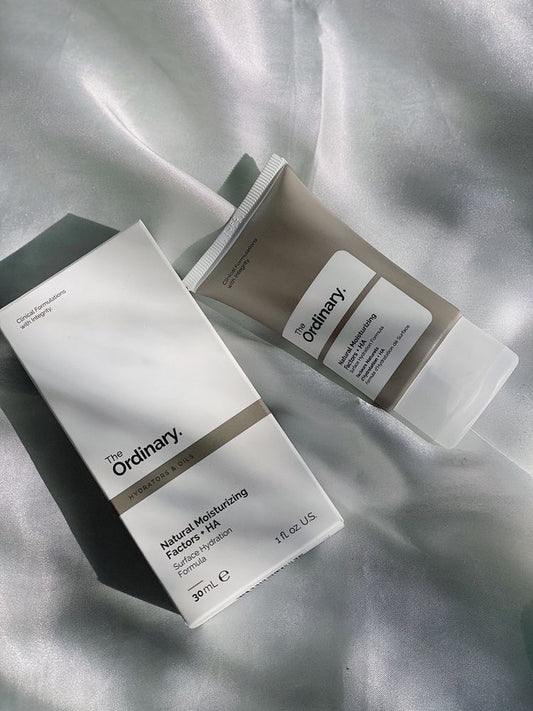 crème hydratante Natural Moisturizing Factors + HA